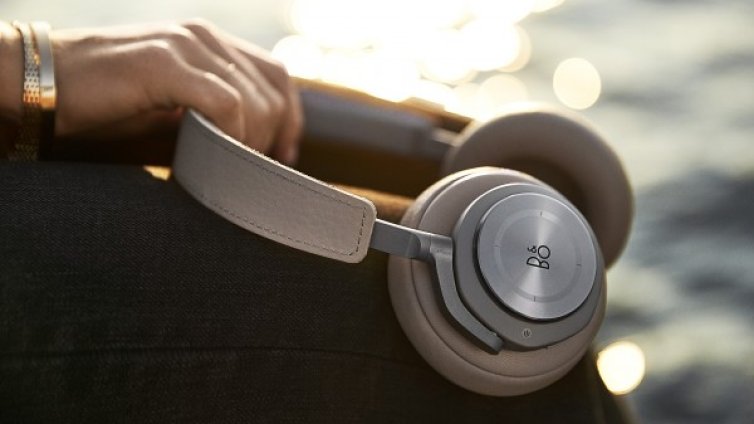 Иновативните слушалки B&O PLAY H9 на Bang&Olufsen със звукоизолираща функция - вече и на българския пазар
