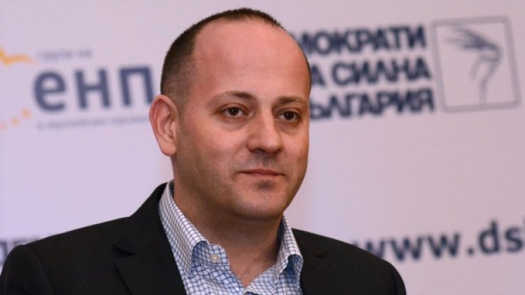 Радан Кънев: Служебен премиер, министър... На кого му пука?