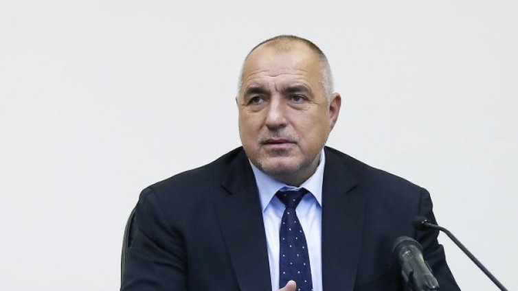 Борисов вини БСП в коварство, не били по-големи "убавци" от Цачева