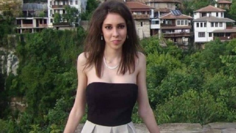 Роми оскверниха гроба на Вероника, баща й пише до Радев 