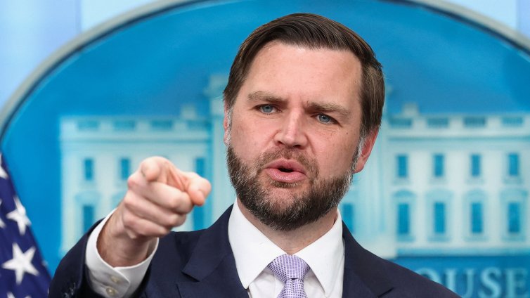 Вицепрезидентът обмислял оттегляне от президентските избори?