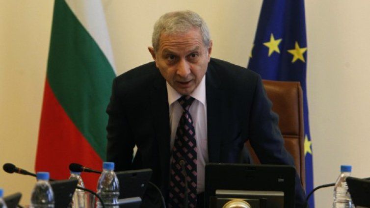 Ревизия или реваншизъм? Какво откриха министрите в министерствата?