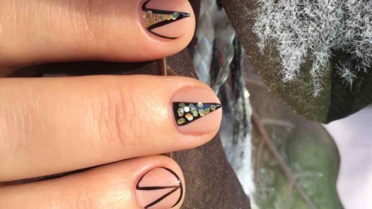 Перфектният маникюр за малките нокти