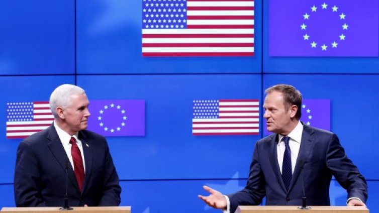 Гаф със звезди: Грешно знаме за САЩ в Белгия