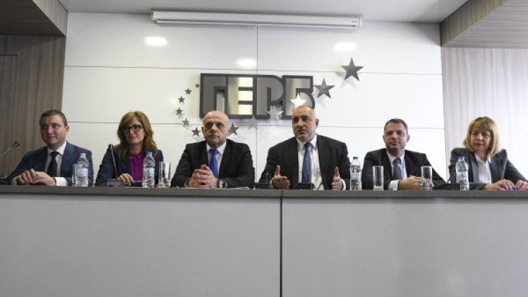 Листите на ГЕРБ: Куп кандидати, 11 министри, 54% новаци