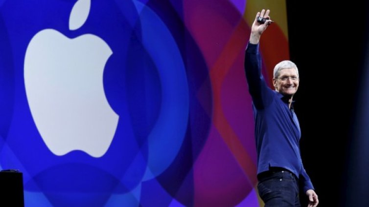 Apple търси нови начини за подкрепа на САЩ