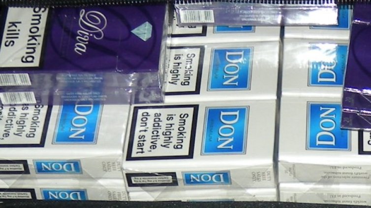 Бежанците в Харманли въртят търговия с... цигари 