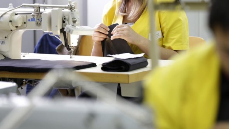 Българката със заплата над 1000 лева? Трудна работа