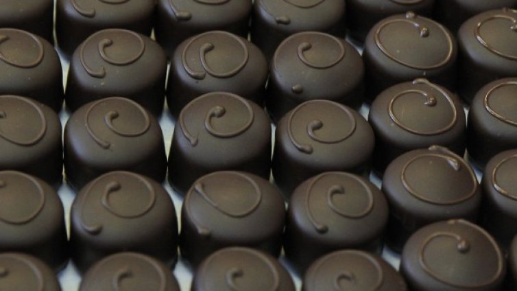 Родни лаборатории ще следят стоки от Запада за Изтока