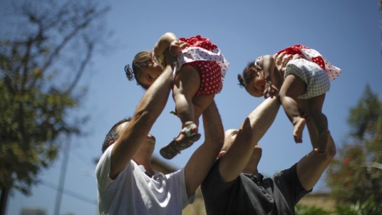 Баща да си! Удължава живота с поне 7 години