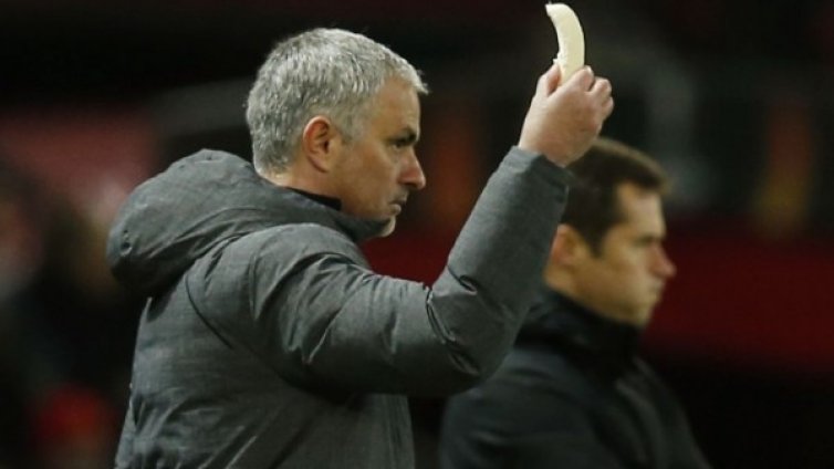 Моуриньо обясни защо е подсилил Рохо с банан