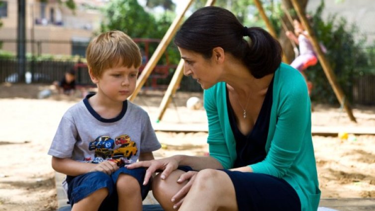 В кои случаи родителите вредят на децата си?