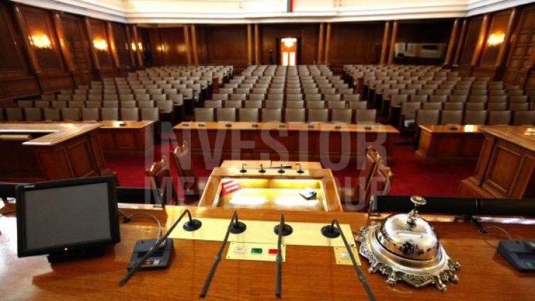 Петима сигурни играчи за следващия парламент, ГЕРБ &ndash; първи