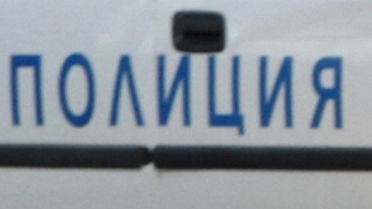 Пиян баща вилня с нож в училище