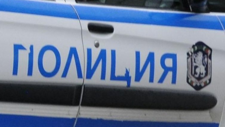 Спипаха банда, продавала крадени коли от ЕС и САЩ