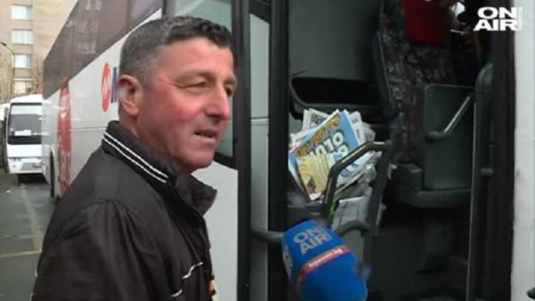 Автобусите поеха обратно, от Кърджали към Турция 