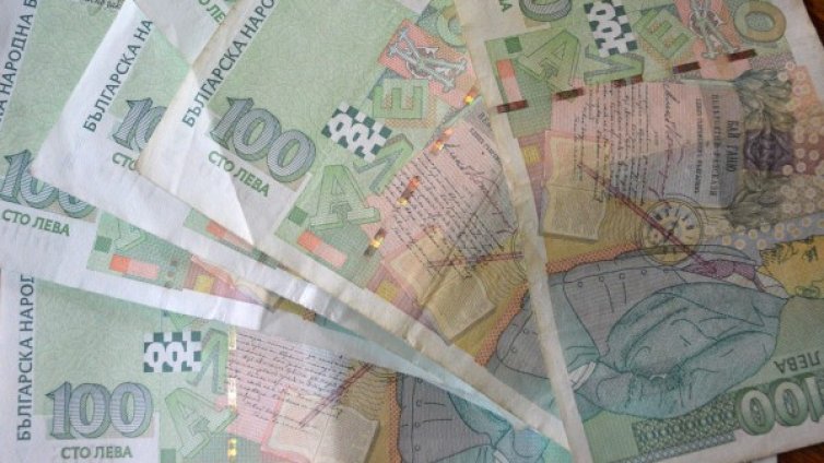 Доблестно! Деца от Дом върнаха изгубени пари