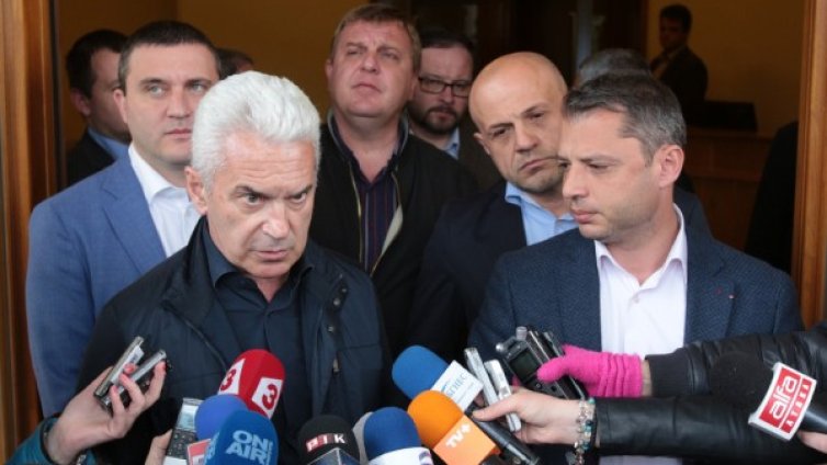 Нотев &ndash; шеф на НС, Цачева &ndash; правосъден министър?