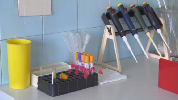 Лекарите &ndash; виновни за починалото от морбили бебе!?