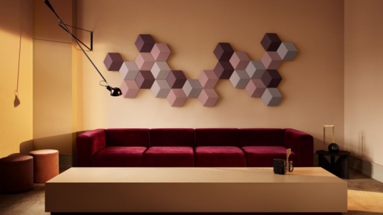 Bang&Olufsen разбива представите с новата стенна звукова система BeoSound Shape