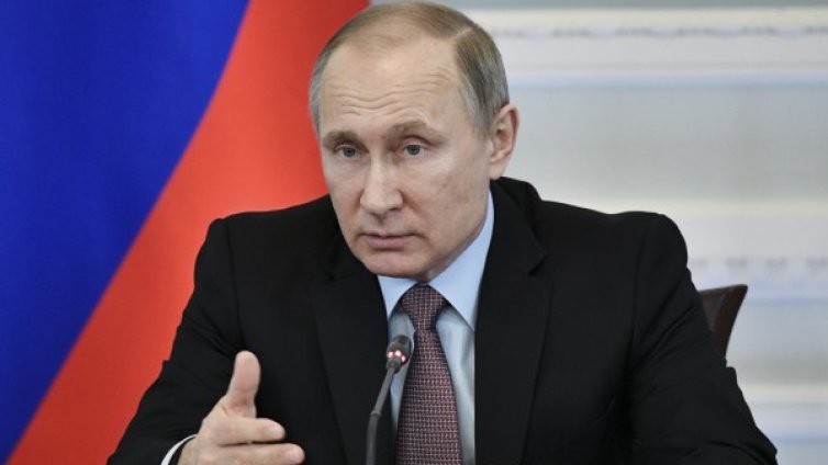 Путин поздрави Ердоган за резултатите от референдума 