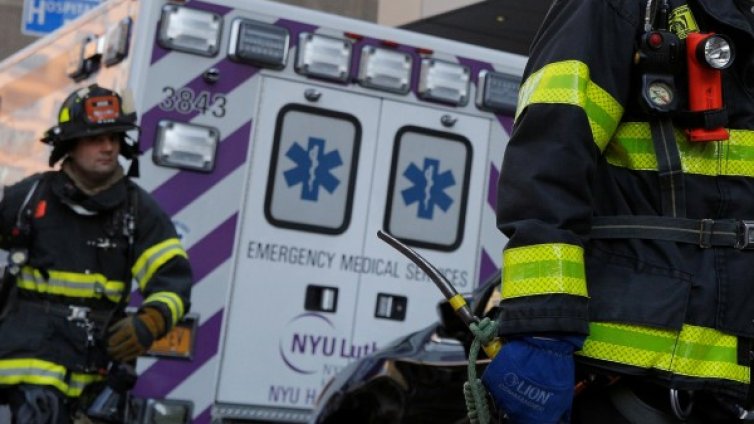 Петима души, от които три деца, загинаха в пожар в Ню Йорк