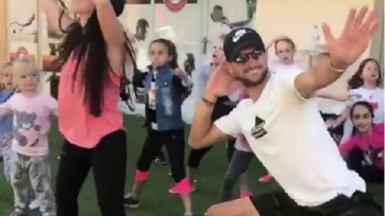 Гришо разкърши ханша на благотворително събитие