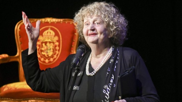 Кабинетът "Герджиков" предлага пари за 15 творци