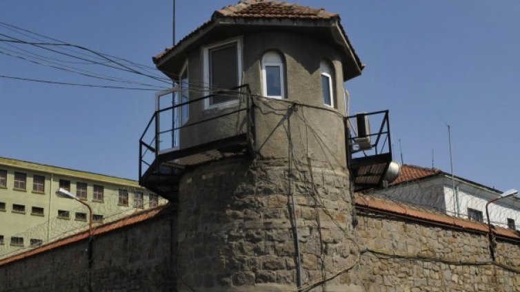 Крадец отнесе 12-а присъда. За два дни &ndash; две мазета 