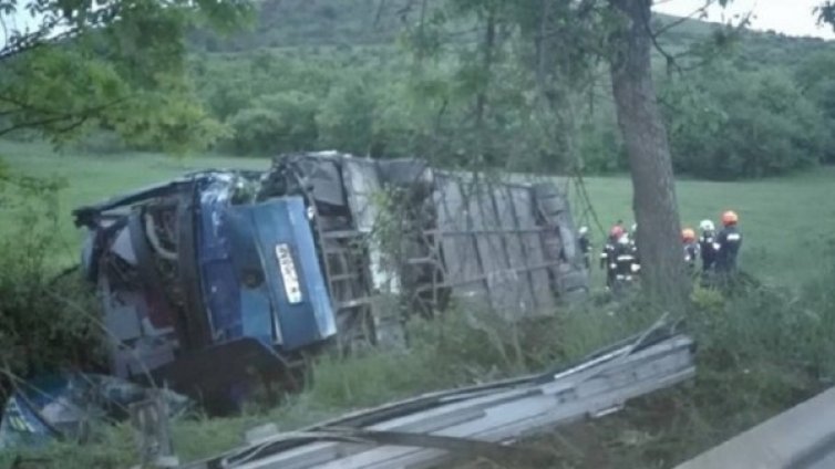 Тираджията, причинил трагедията в Монтана, остава в ареста