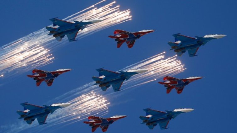 Руска мощ - генерална репетиция за парада на Червения площад 