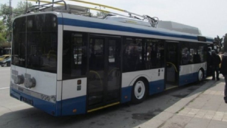 Откриха стрелба по два нови автобуса в Пловдив