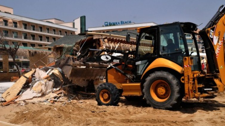 Широки улици, големи плажове&hellip; мечтата на Симеонов 