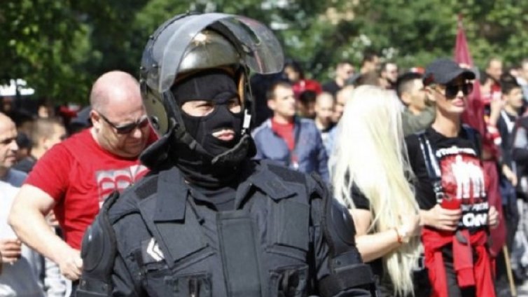 Едва 33-ма задържани преди и след дербито. Мачът &ndash; спокоен
