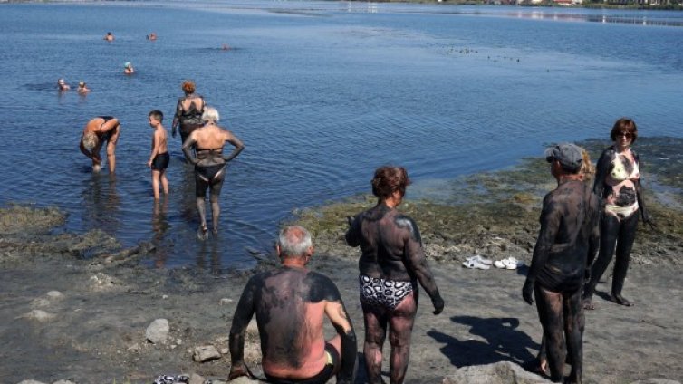 Пращат децата на Хитрино на море в Поморие