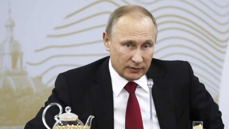Путин с хипотеза: Зад намесата в изборите в САЩ може да стоят US хакери