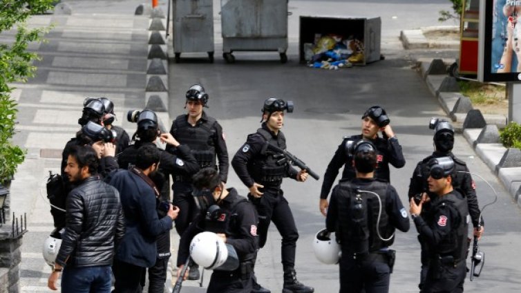 Чистка: Истанбулската полиция арестува 128 бизнесмени