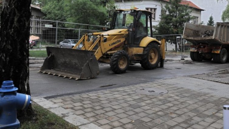 Промени в движението по ул. "Богатица" следващите дни
