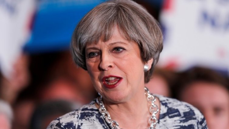 Тереза Мей ще се опита да състави ново правителство