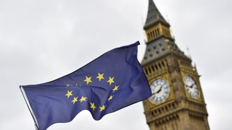Брюксел пред сценарий "Вечен Brexit"