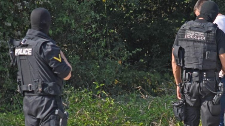 Пак акция на "Кулата", ловят подкупни митничари