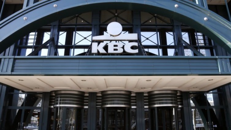 За 610 млн. евро: KBC придоби ОББ и Интерлийз