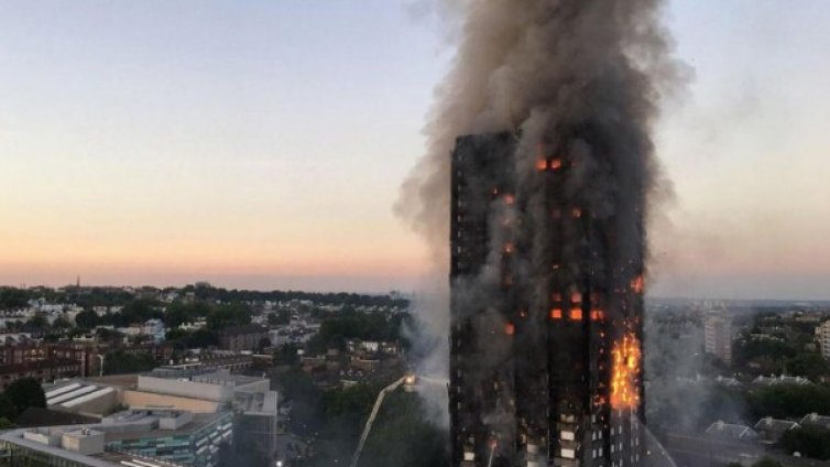 Бебе, хвърлено от 9-ия етаж на огнения ад &ndash; спасено! Жертвите са 6 