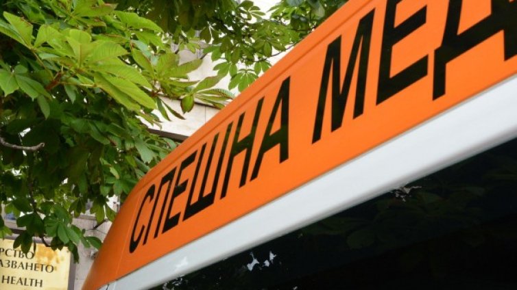 Трагедия: Дете на 1 г. падна от 5-ия етаж, почина