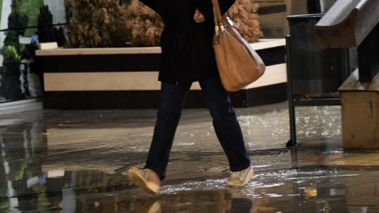 Консулството ни в Екатеринбург &ndash; под вода, властите бездействат