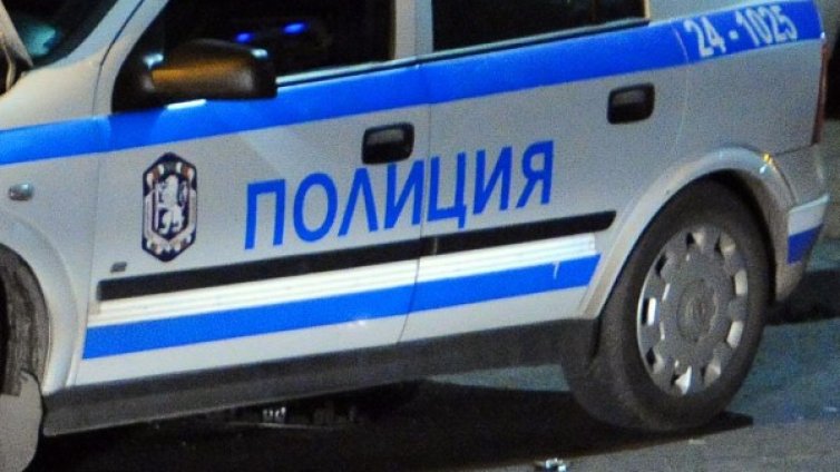 25-годишна бере душа в Бургас, приятелят й я пребивал системно