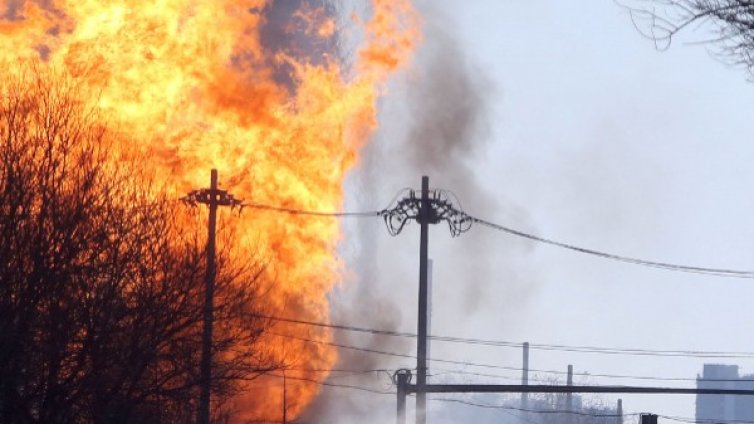 Пет жертви и 89 ранени при взрив на газопровод в Китай