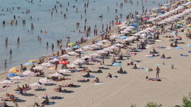 Спасителите по морето застаряват, средна възраст 45 г.