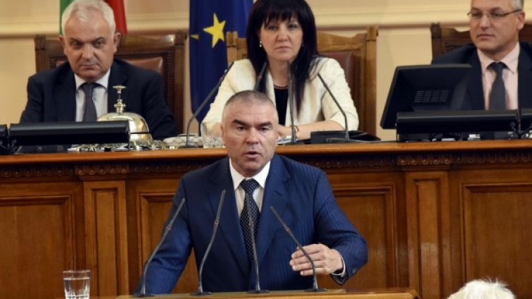 Марешки: Да свалим имунитетите! Само скандали, натиск