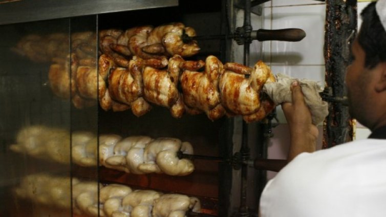 Всяка втора хапка пилешко &ndash; вносно. Родното не достига